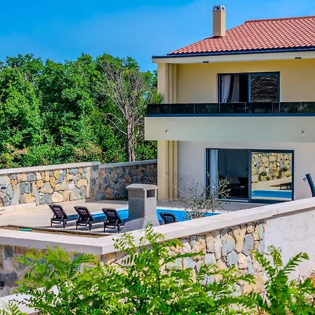 New Luxury With Private Pool - By Ta Leut Agency Privlaka (Zadar)