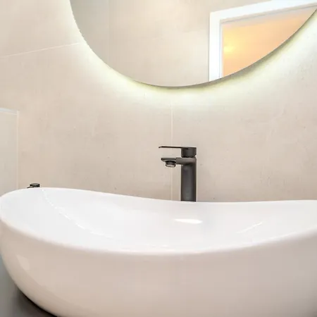 ヴィラ New Luxury With Private Pool - By Ta Leut Agency プリヴラカ