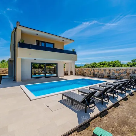 New Luxury With Private Pool - By Ta Leut Agency Βίλα