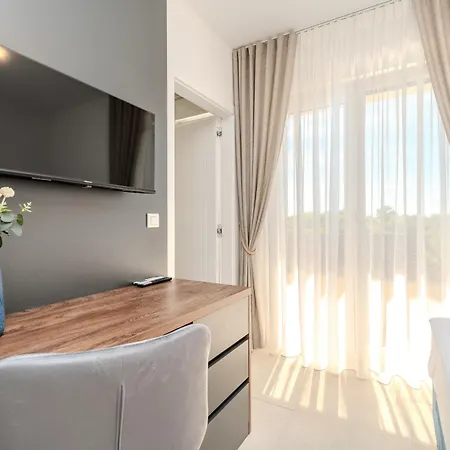 New Luxury With Private Pool - By Ta Leut Agency Βίλα