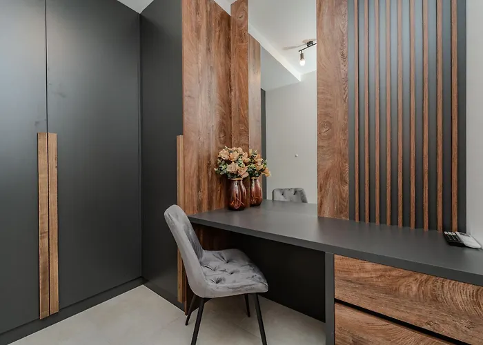 New Luxury With Private Pool - By Ta Leut Agency *