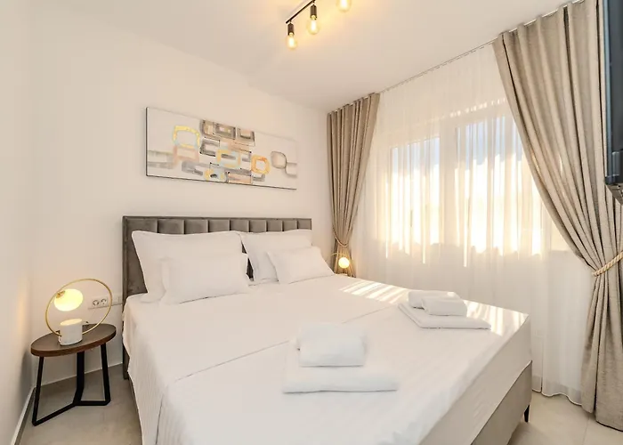 New Luxury With Private Pool - By Ta Leut Agency * Privlaka (Zadar)